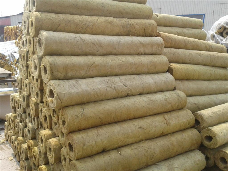 成都復(fù)合巖棉保溫管